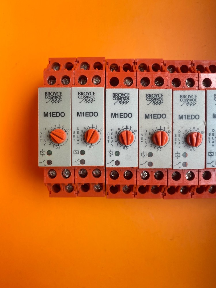 BROYCE CONTROL M1EDO ANALOG TIME DELAY RELAY