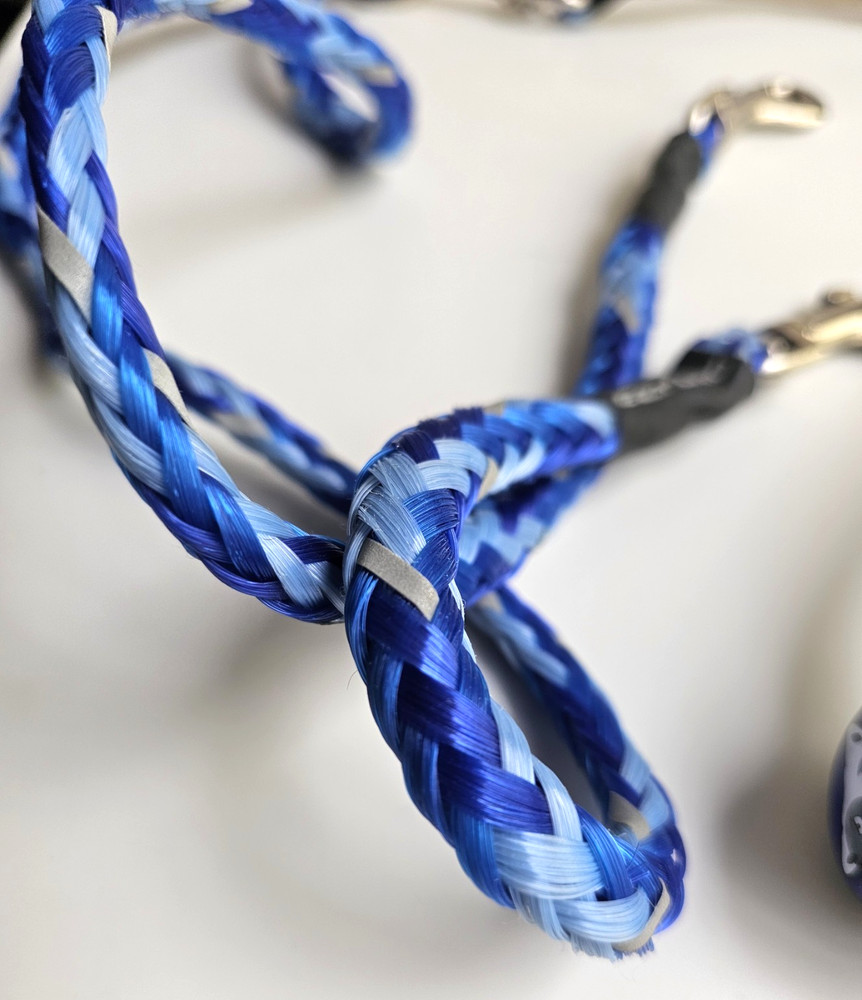 Ezydog Coupler & Leash With Ergonomic Handle Blue and White