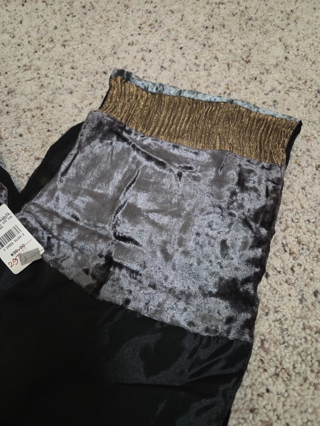 Vintage 80’s New With Tags Baar & Beards 100% Rayon Scarf Black Silver Gold