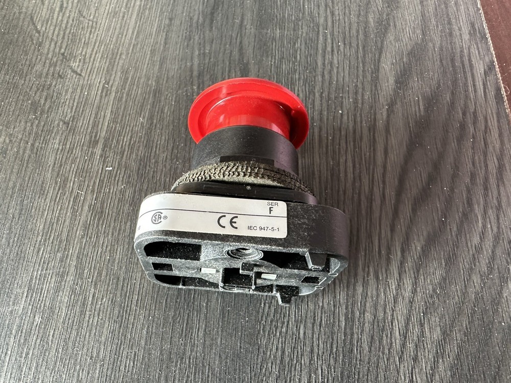 ALLEN BRADLEY 800H-DR BUTTON