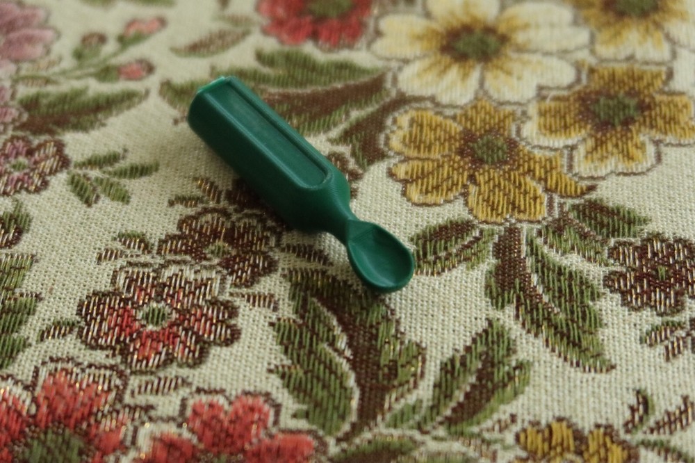 Snuff Tool that is Actually for Tobacco! - Single