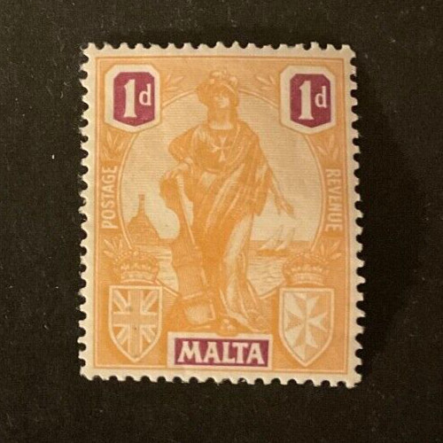 Malta Scott #100 hinged