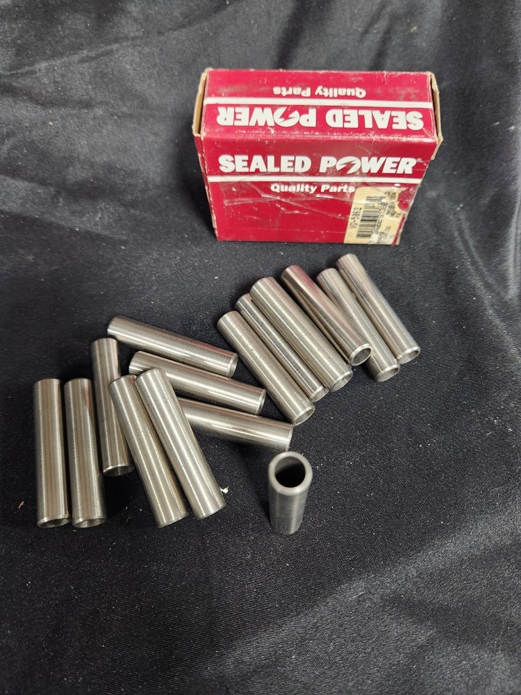 1996 Ford 5.0L V8 engines ENGINE VALVE GUIDE