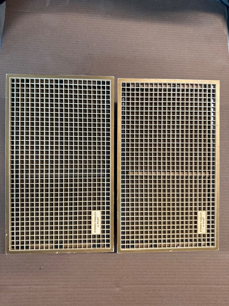 Pilot P-1060 Speakers