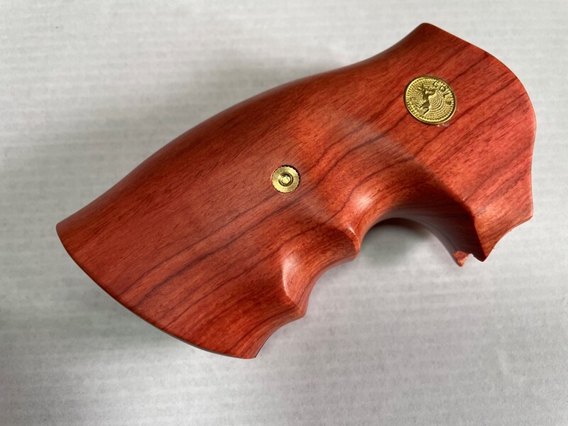 New grip for COLT PYTHON  grips (I, E FRAME) Smooth hard wood and Medallions
