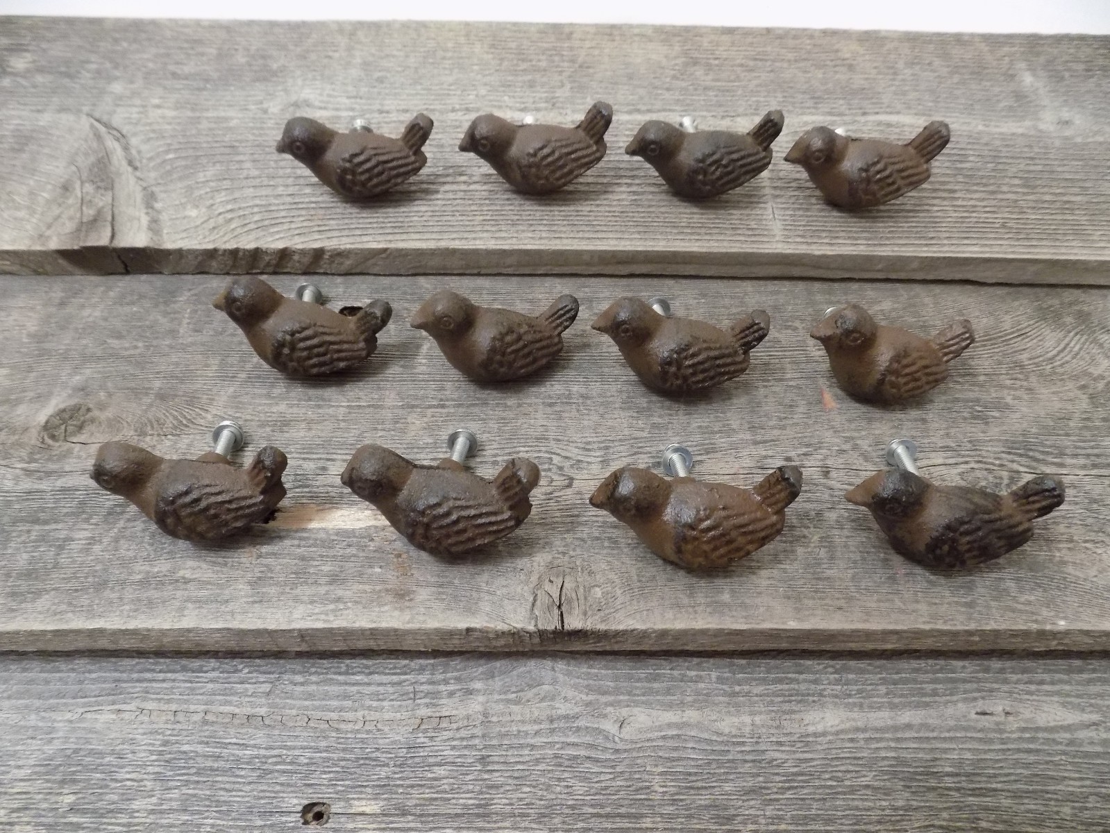 12 CAST IRON BIRD CABINET KNOBS PULLS DRAWER DRESSER HANDLES RUSTIC BIRDS WREN