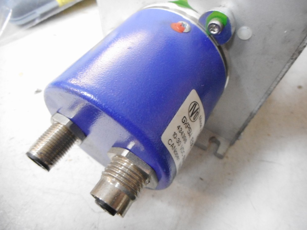 BAUMER IVO -- WIRE DRAW ENCODER 3000mm Length -- CAN OPEN ABSOLUTE -- GXP5W