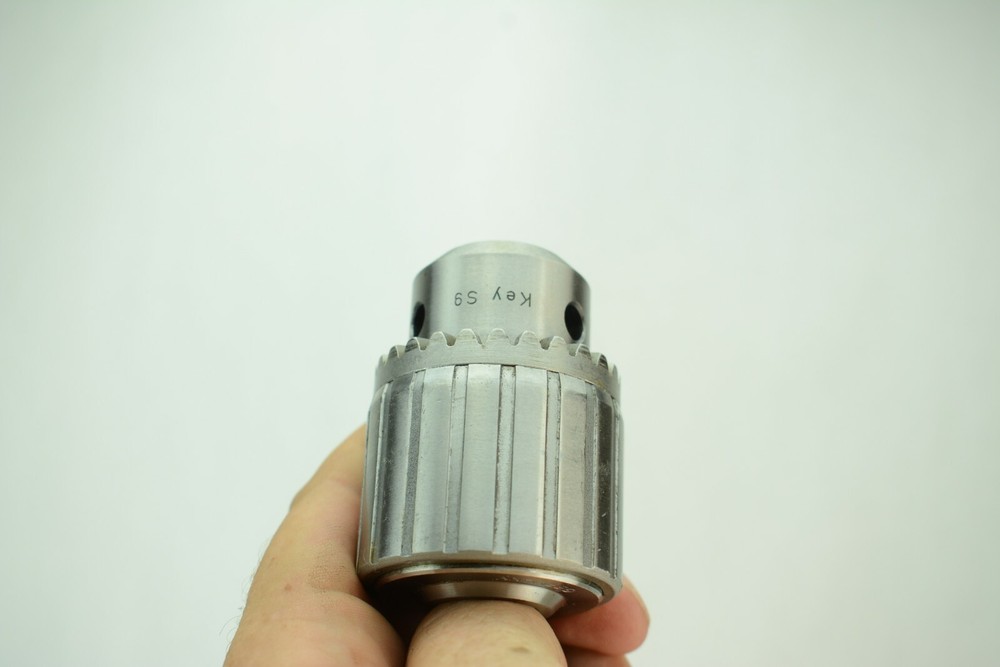 Rohm Key Type Drill Chuck 5/8"-16 NC Thread, 1/16" - 1/2" Clamping range THD
