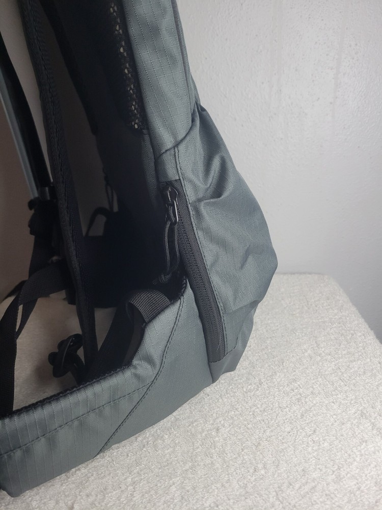 Klymit Echo 12L Hydration Pack/Bag Gray