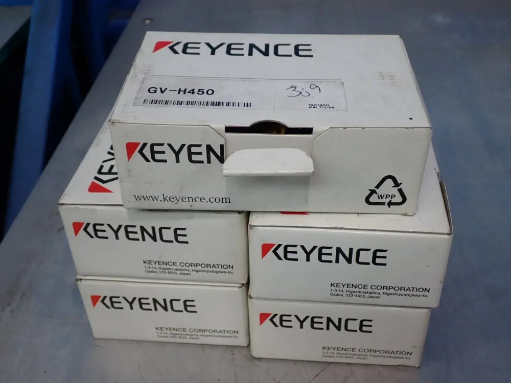 KEYENCE LASER SENSOR HEAD GV-H450