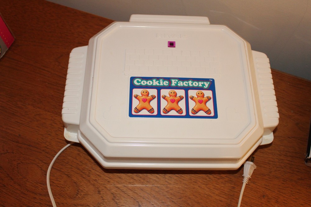 Vintage ORIGINAL BOX Rival Cookie Factory Cookie and Snack Maker - Complete Set
