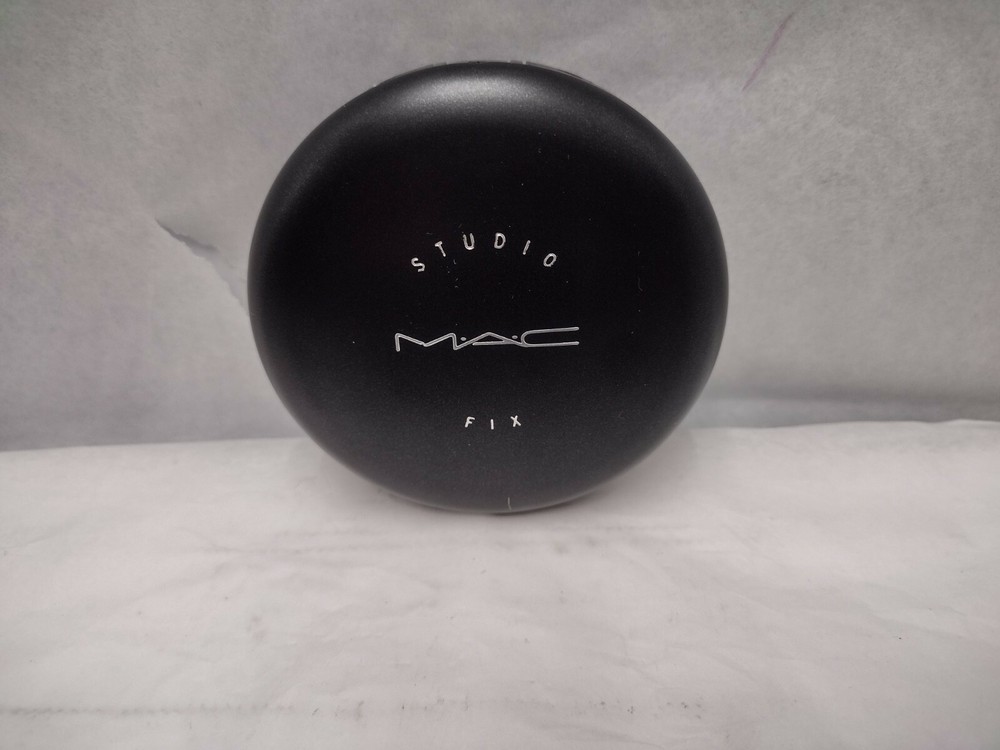 Foundation Compact w/ Sponge and Mirror , MAC Studio Fix Powder/ empty compact