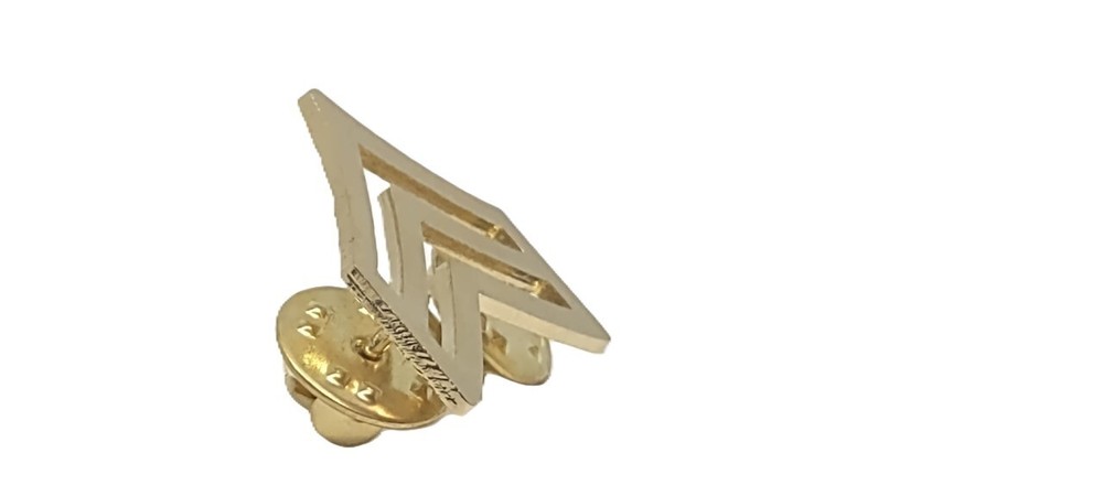 United States Army Sergeant (E-5) 1-inch Lapel Pin P14886
