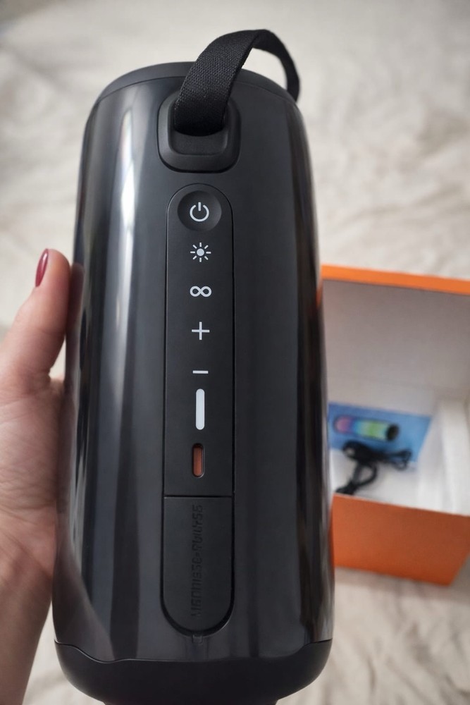 Portable Pulse 5 Wireless Speaker LED Light Bluetooth Compatible 12H