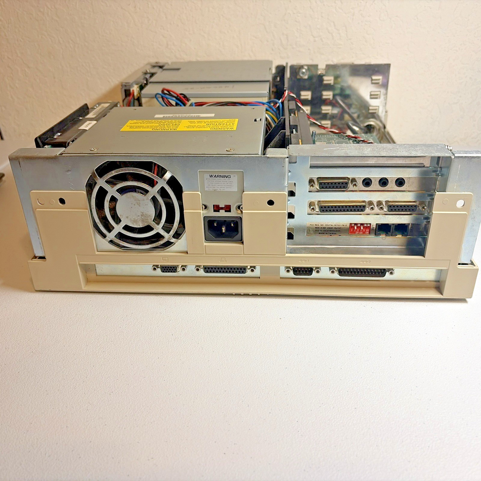 1992 Acer Acros 486SX/25 Model 4155 PC Computer PZ25D