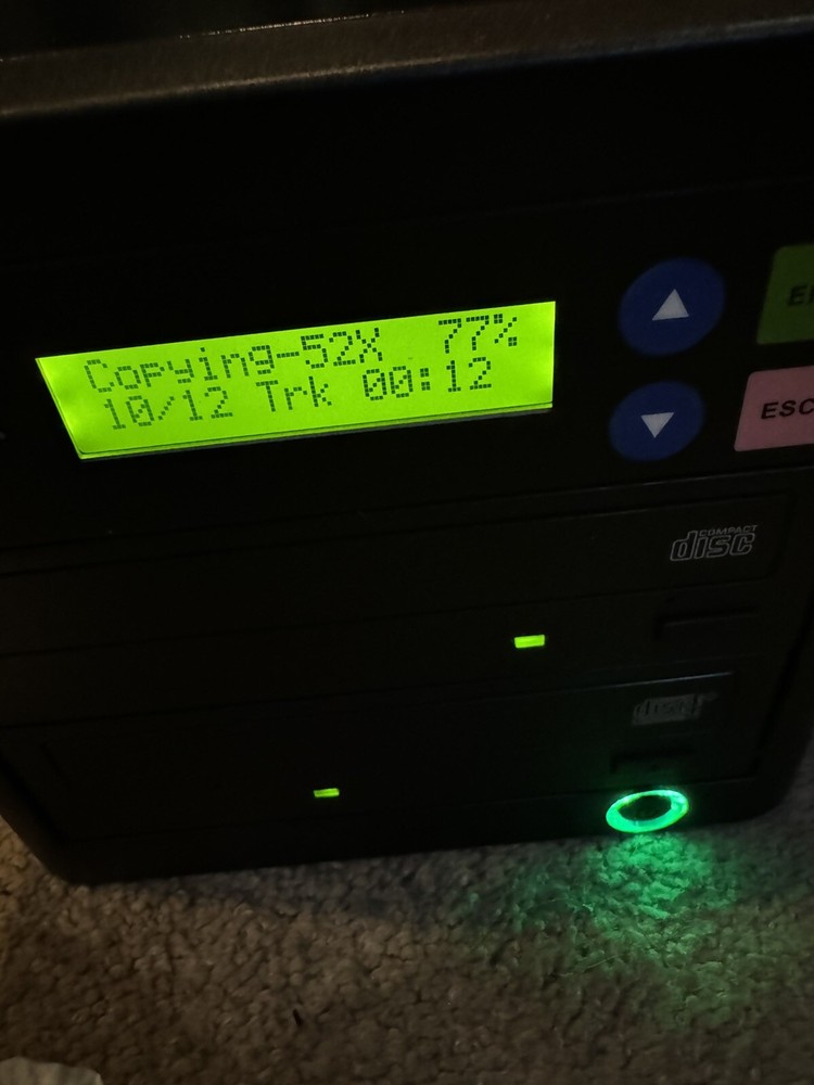 TEAC 1X1 Stand Alone Black Buffer Memory 16x CD Duplicator - Model CDW-D11 ****