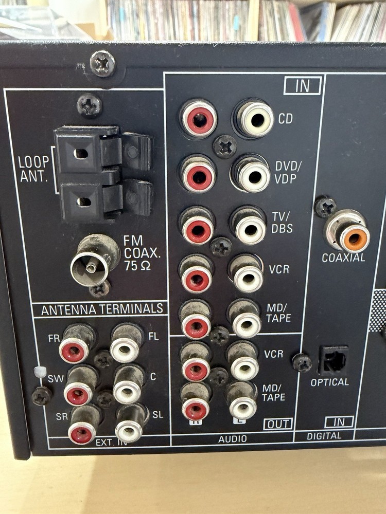 Denon AVR-1601 Precision Surround Sound Receiver With Remote Control Bundle