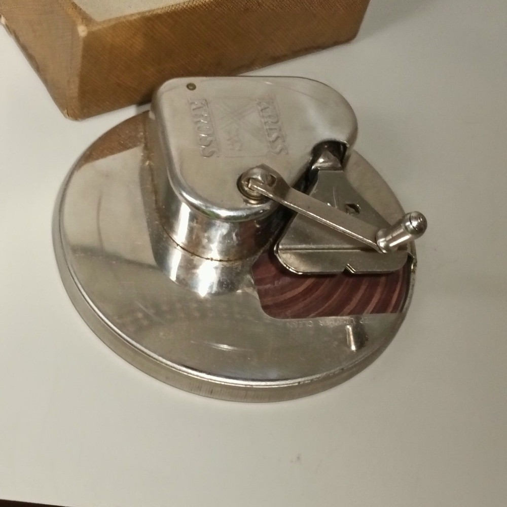 Vintage Kriss Kross Razor Blade Sharpener Stropper Hand Crank Leather