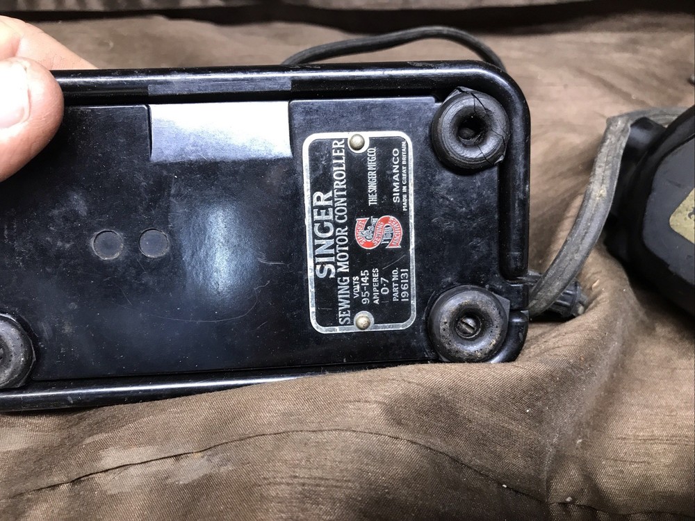 Vintage Singer sewing machine Motor & Foot Controller