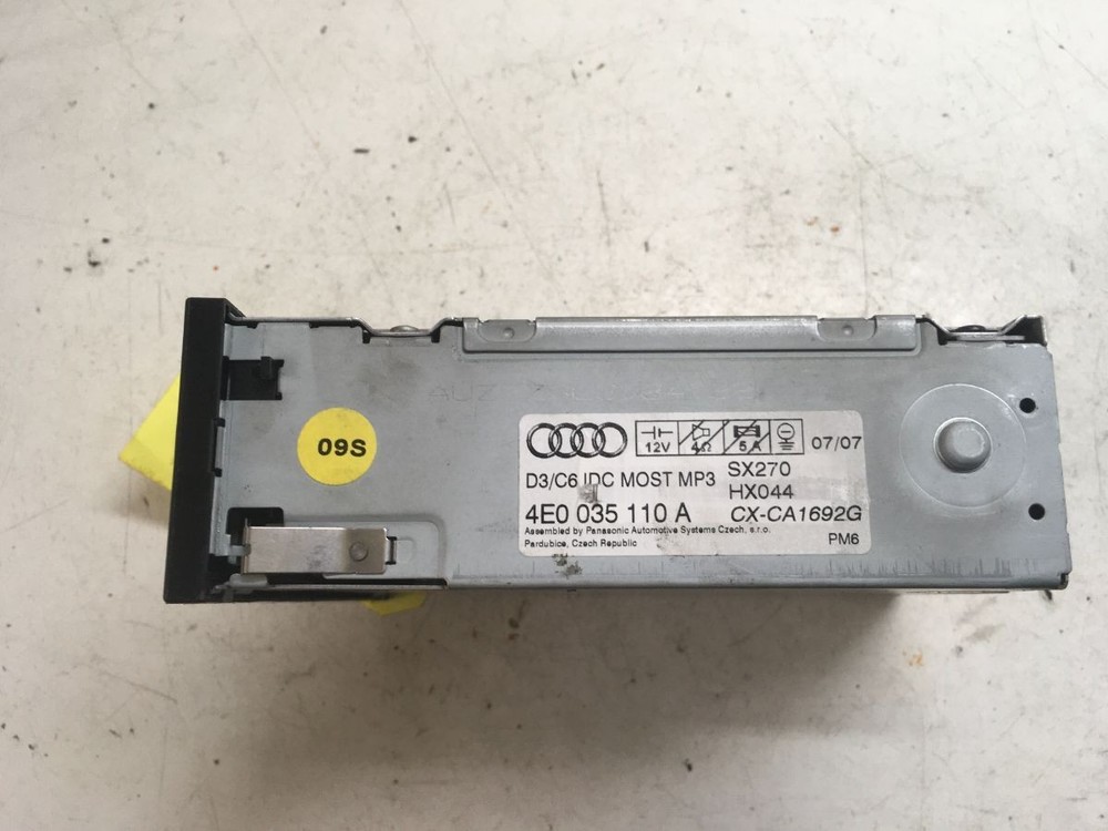 AUDI A6 C6 4F (2005 > 2011) 6 DISC CD CHANGER MODULE 4E0035110A