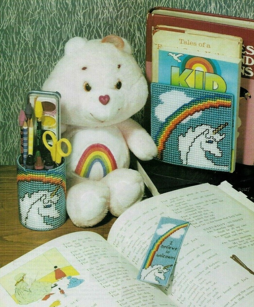 MAGICAL UNICORNS DESK SET BOOKMARK BOOKEND PLASTIC CANVAS PATTERN INSTRUCTIONS