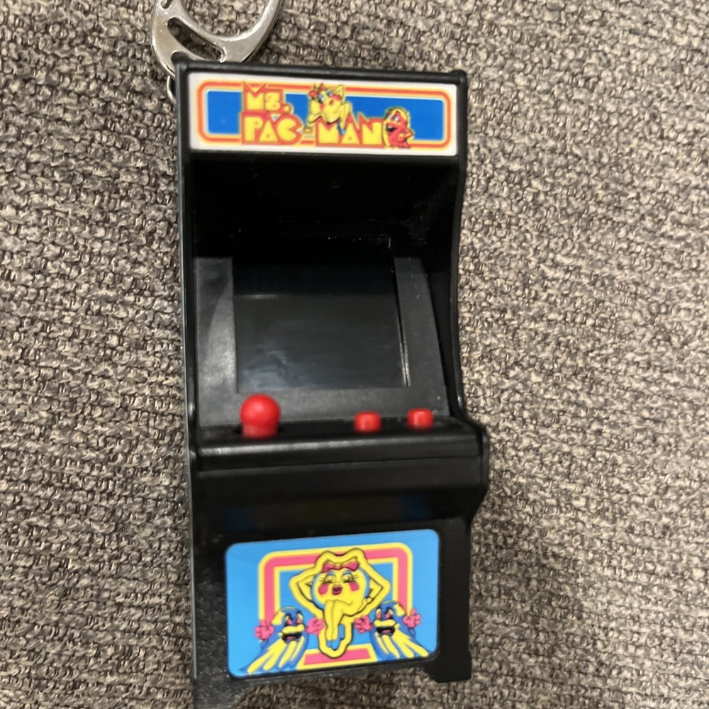 2017 Mini Pac Man Keychain Arcade By Super Impulse Ltd. Good Working Condition