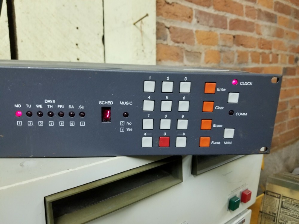 Rauland 2524 Master Time Clock Programmer Event Scheduler - Power Verified -