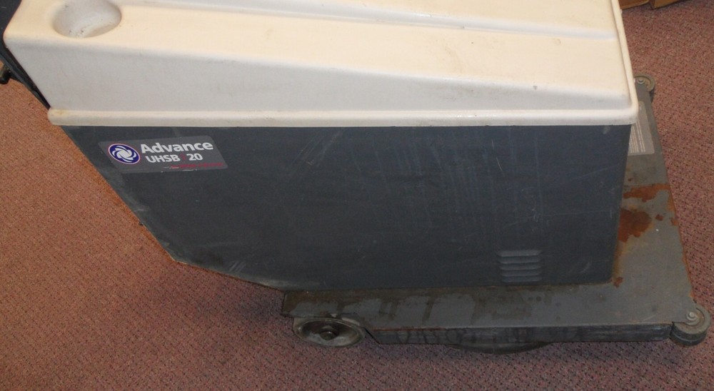 Nilfisk Advance 20 Floor Scrubber