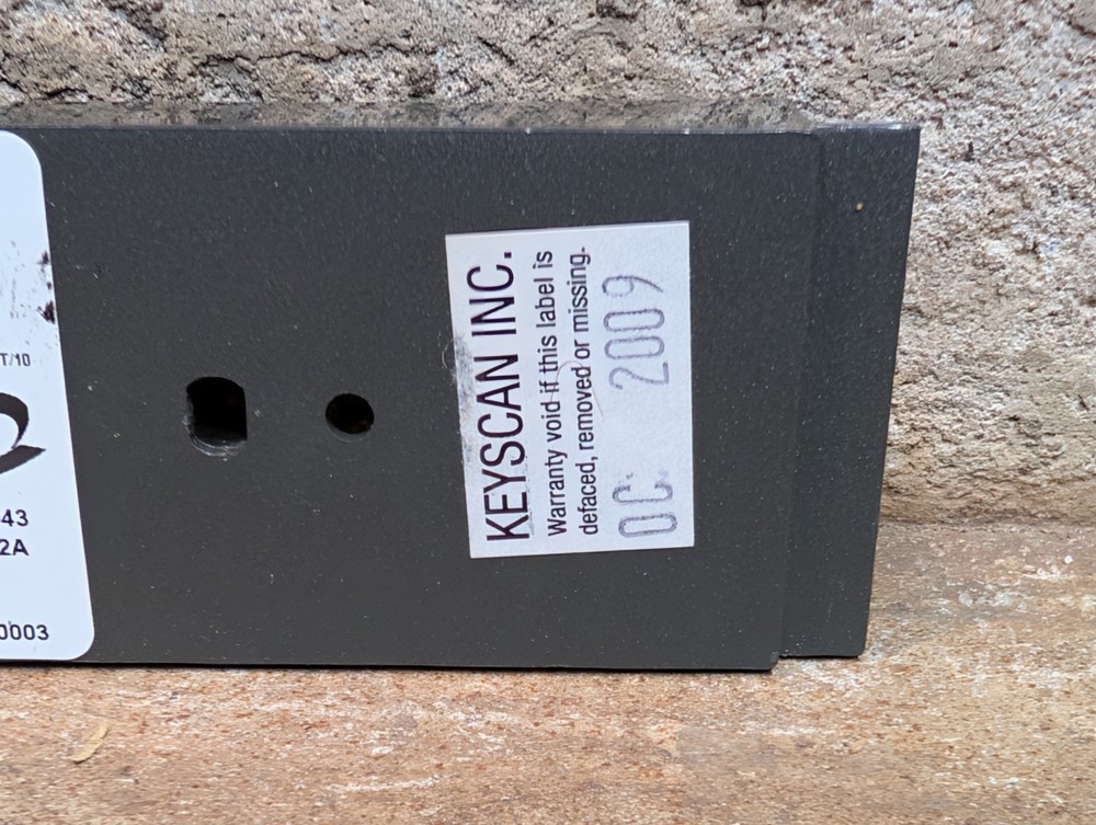 HID MiniProx Access Card Reader (5365EGP00) Wiegand Interface with Cover