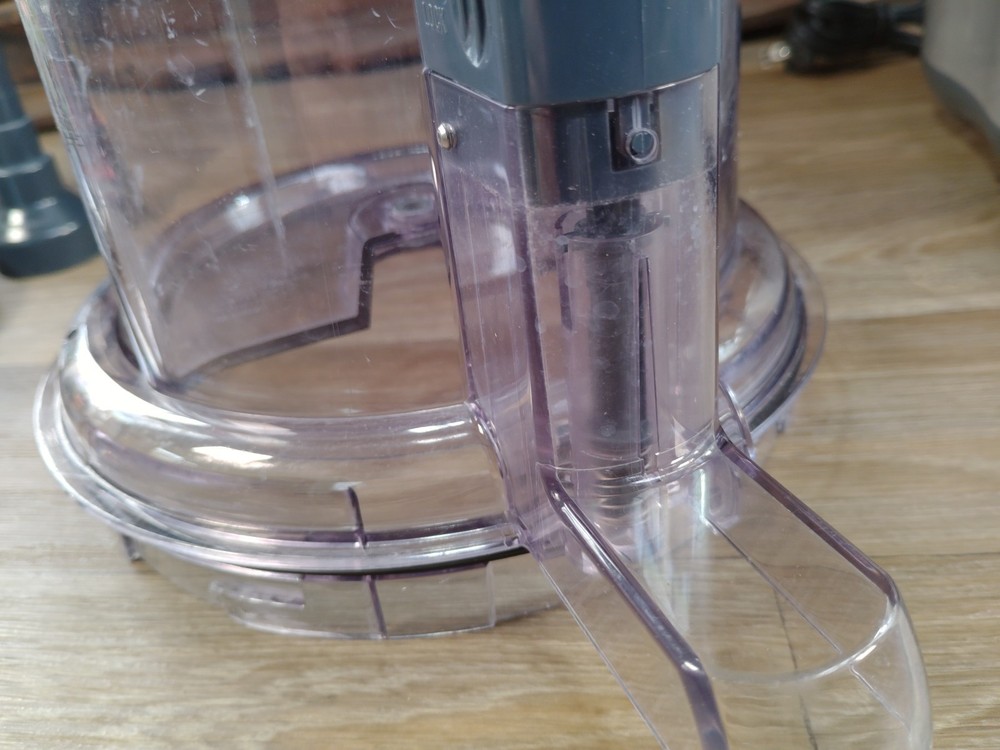 Cuisinart Elemental 13 CUP Food Processor CFP-26SVPC *READ DESCRIPTION*