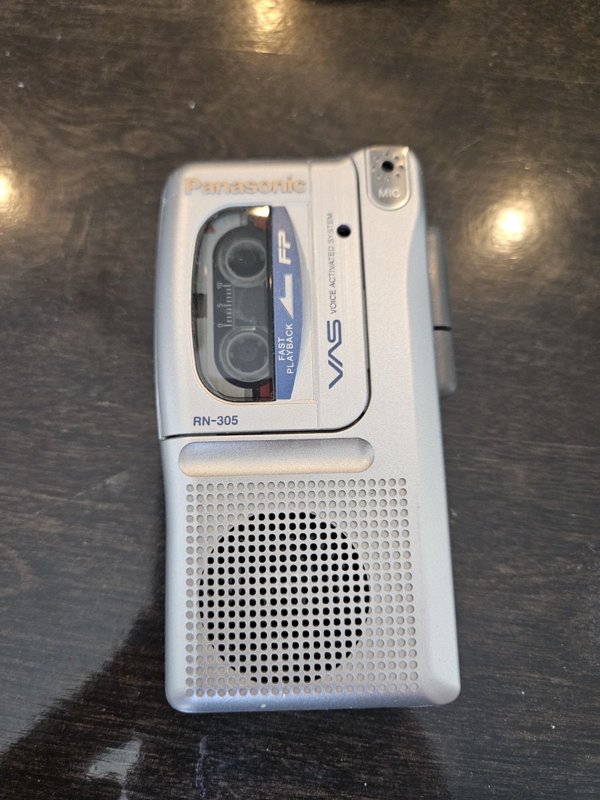 PANASONIC VAS RN-305 HANDHELD CASSETTE VOICE RECORDER. FULLY TESTED