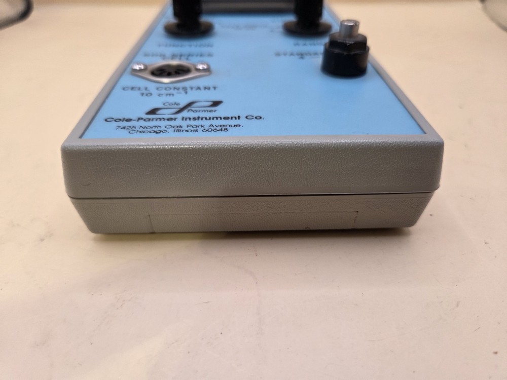 Cole Parmer Instrument Co. 1481-61 DIGITAL E C METER