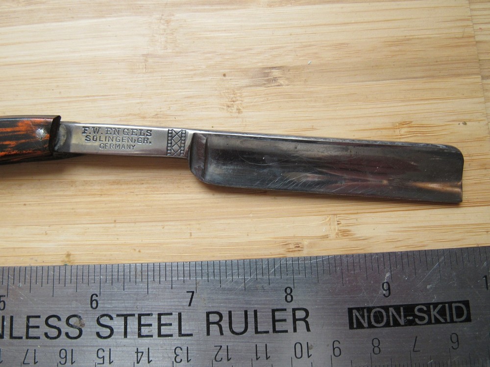 Warren 28 Straight Razor High Grade