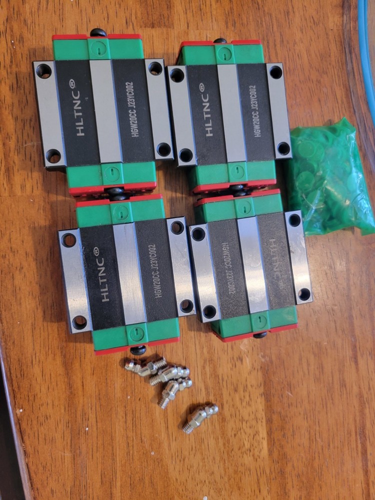 hgr20 linear rail 2500mm and 4 sliding blocks