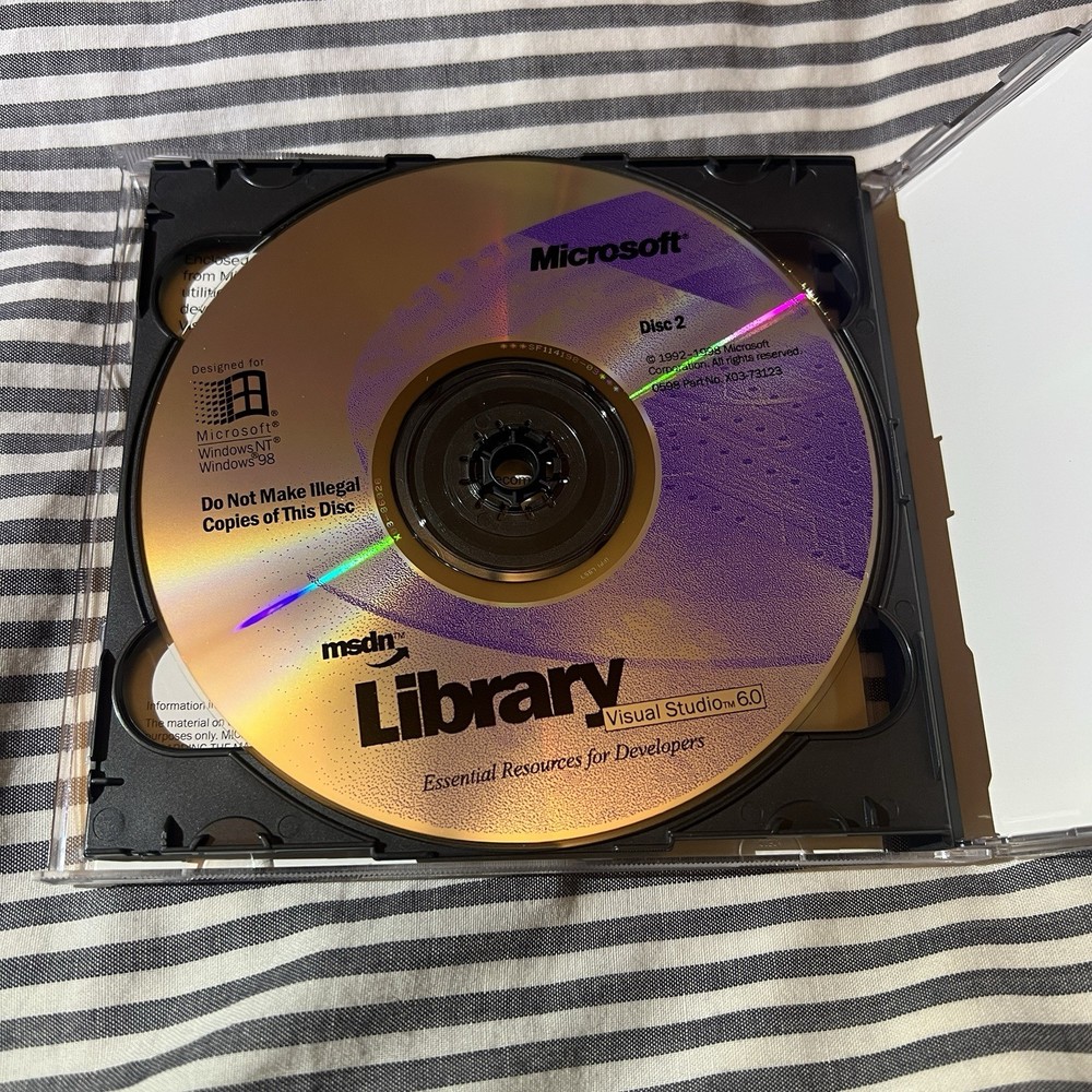 Microsoft MSDN Library Visual Studio  6.0 Two CD Set for Windows98 Windows NT