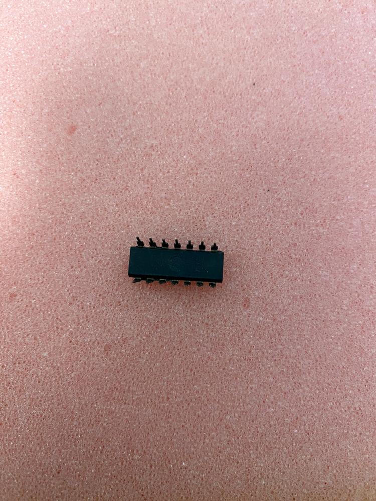 Texas Instruments SN74S74N IC FF D-TYPE DUAL 1BIT 14DIP