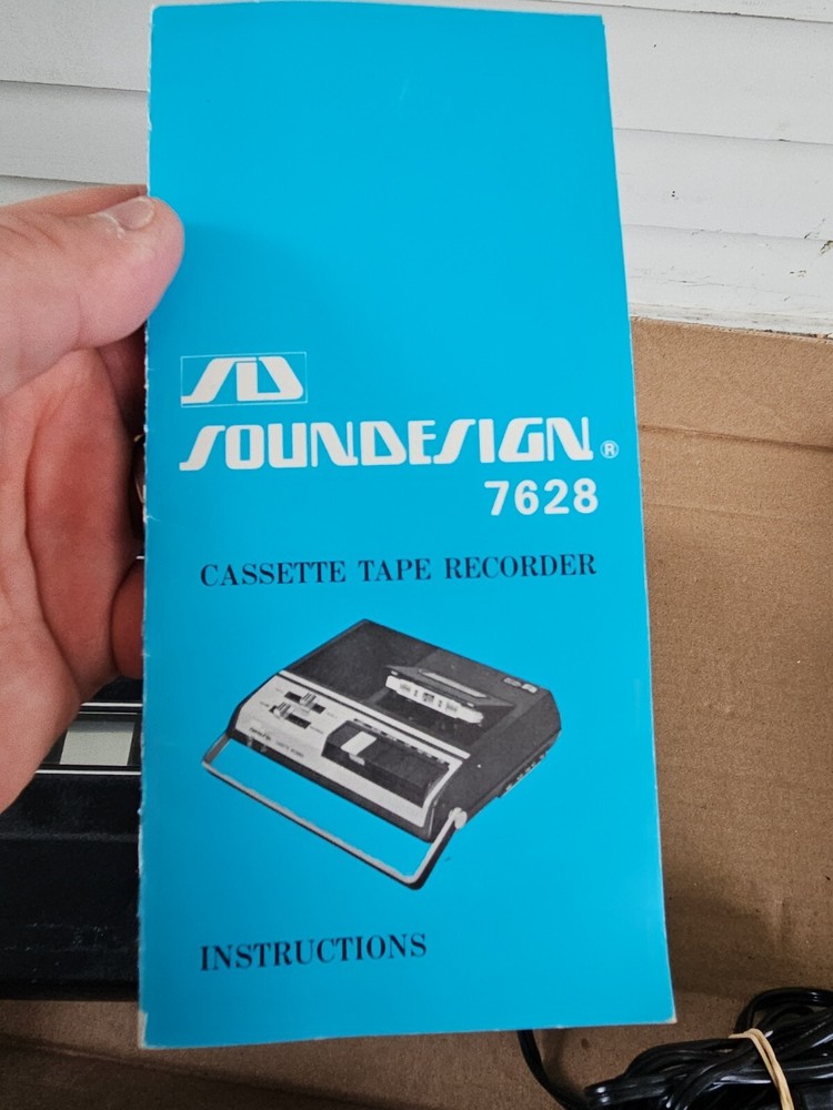 Vintage Soundesign Model #7628 Cassette Recorder Untested With Instructions