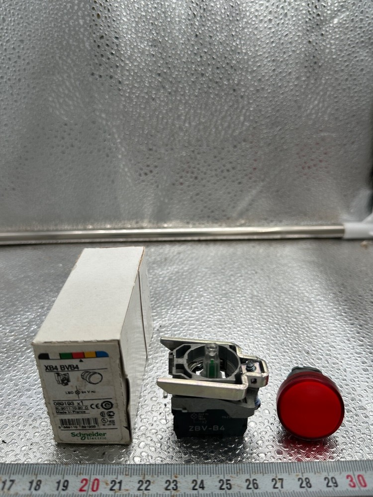 Schneider Electric XB4 BVB4 / 089193 / 24V