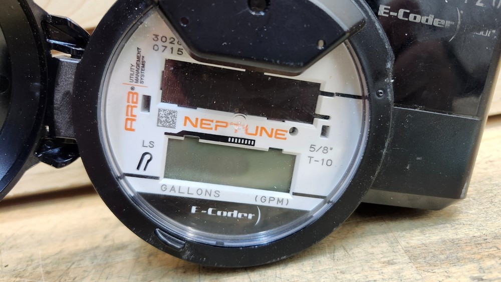 Neptune 5/8” T-10 E CODER R900i v4 Electronic Meter