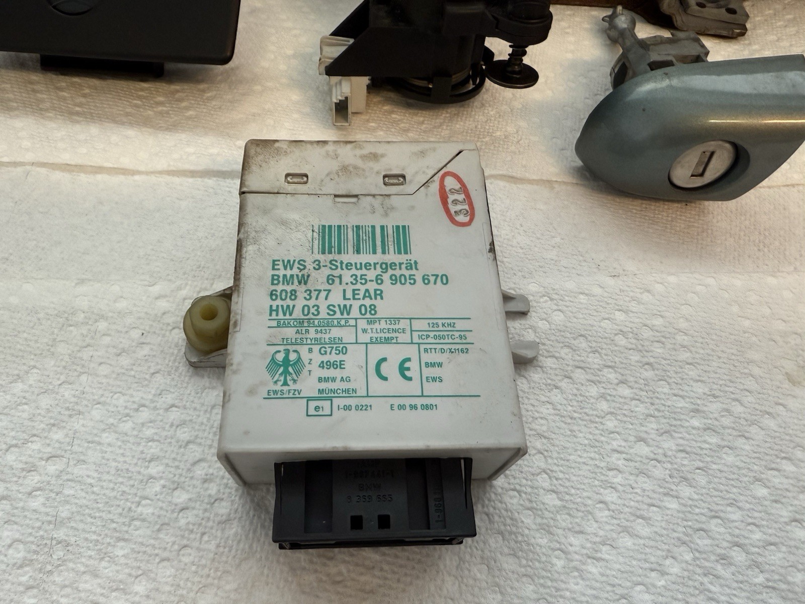 01-05 BMW 330XI E46 - ECU DME / EWS3 Theft Locking Module / LOCK Cylinder W/ KEY