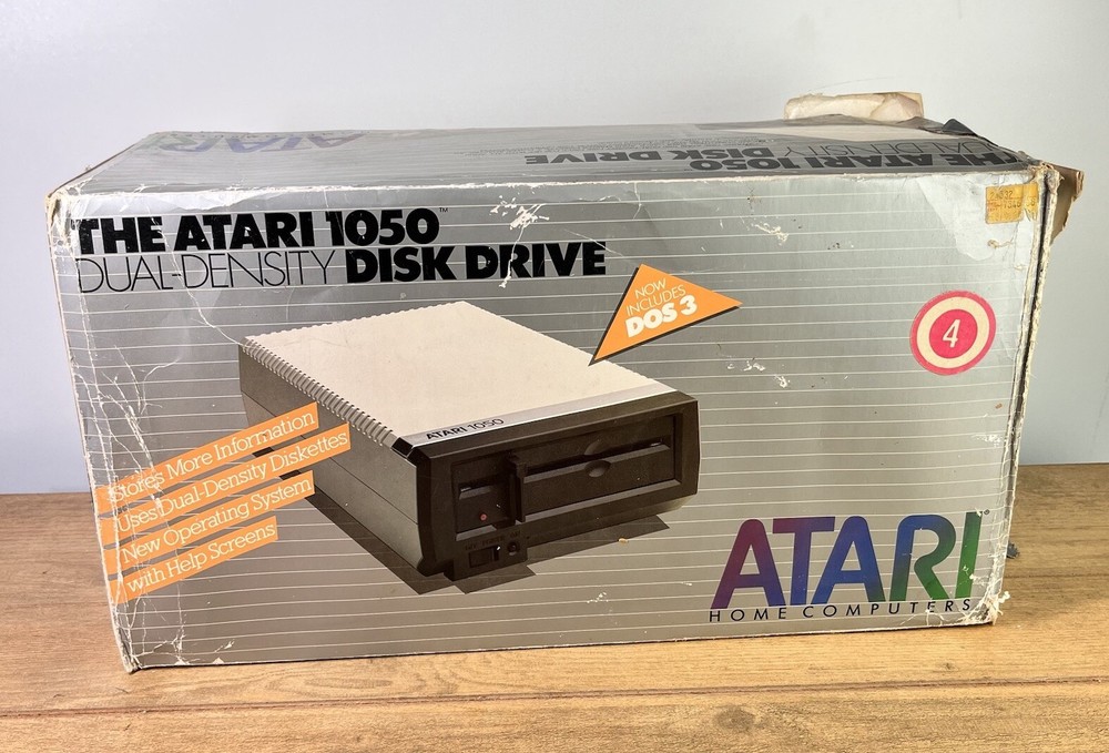 Atari 1050 5.25" Floppy Disk Drive  (Power cables)  Complete w/Original Box
