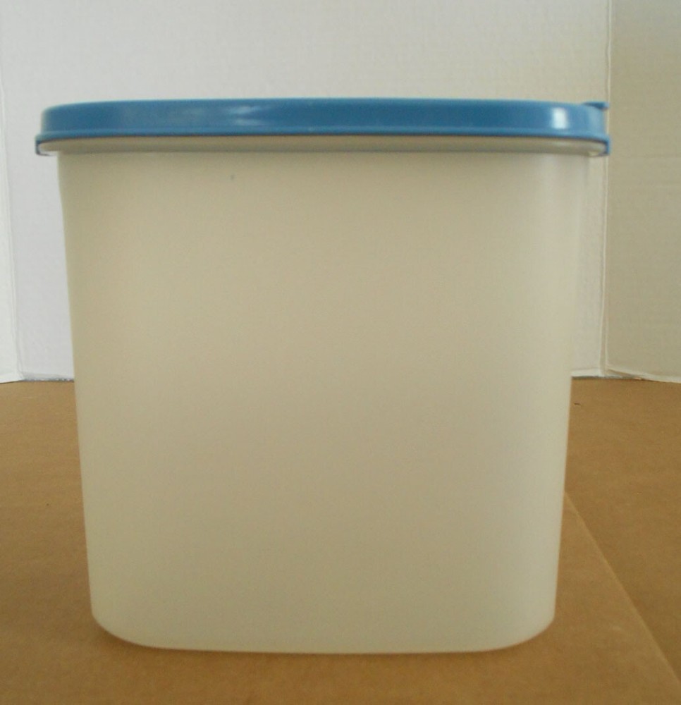 Tupperware Modular Mate #1613 & #1614 Oval Container with Blue Lid P18