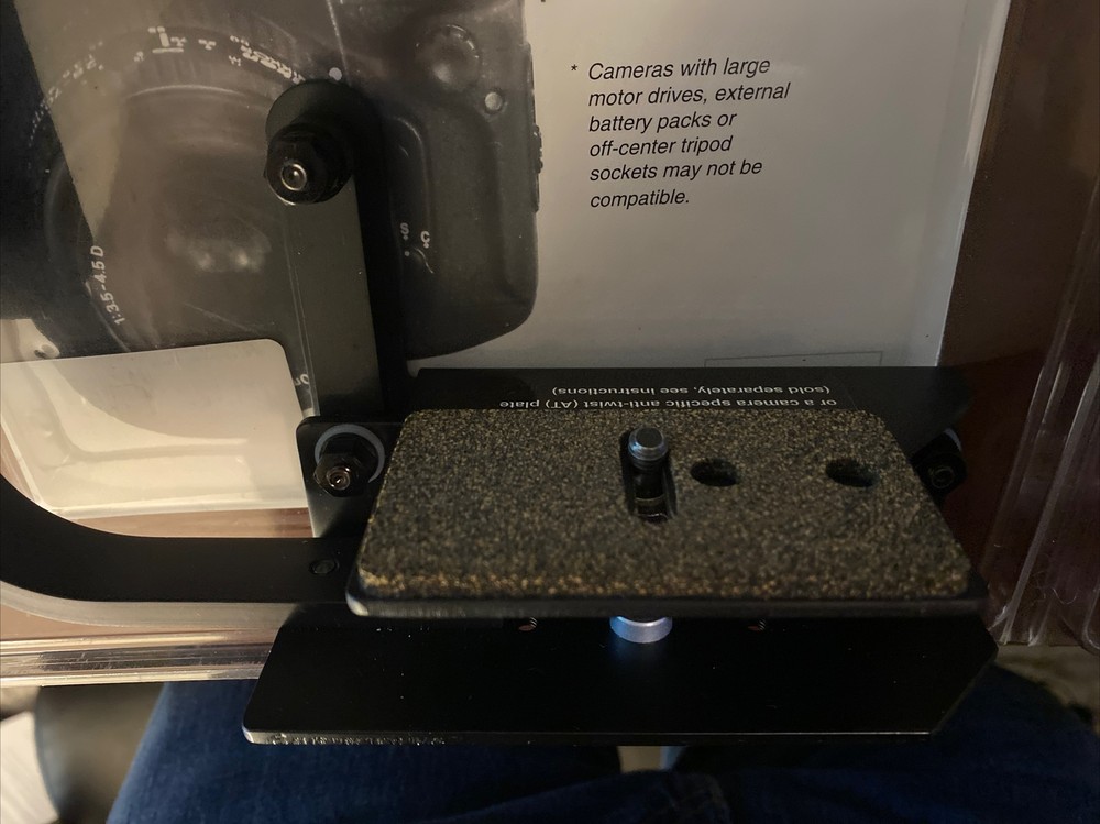 StroboFrame Camera Flip Rotating Flash Bracket 310-900 Plus Nikon SC-17 Cord