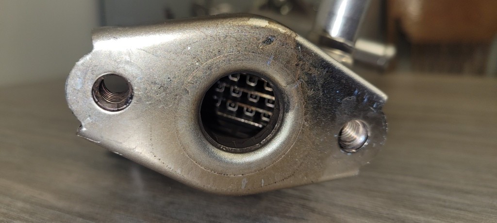 2011 - 2017 Toyota Prius Genuine 25601-37010 EGR Pipe with Valve 25620-37110 OEM