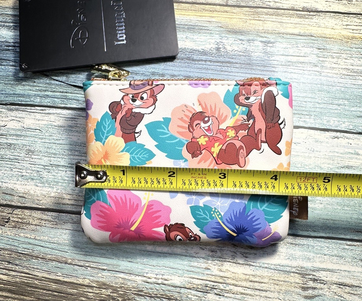 NEW Disney Loungefly Chip & Dale Coin Purse Rescue Rangers Hawaiian Zip Pouch