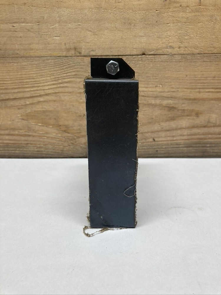 Bracket Loop Clamp with Seal Assembly 70-04738 BAE Systems Hmmwv