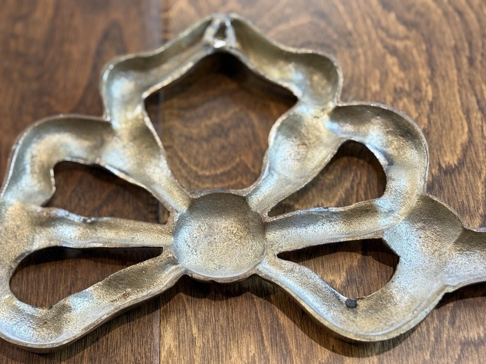 Vintage Brass Ribbon Bow Wall Decor