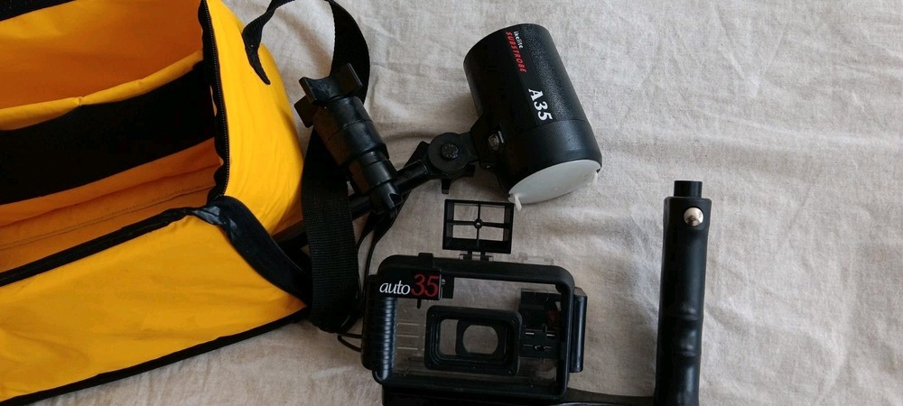 Ikelite Auto 35 System Underwater Camera Housing And Strobe Lite