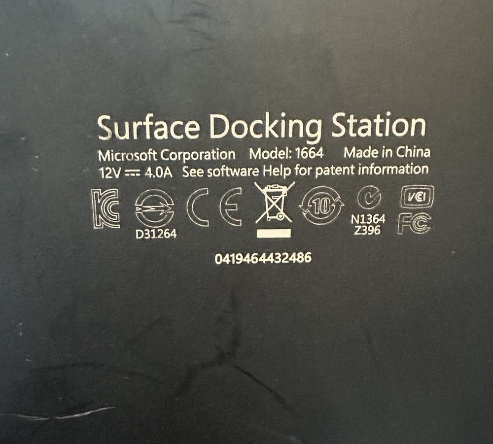 Microsoft Surface Pro 3 (1664) USB 3.0 Docking Station -No Power Adapter