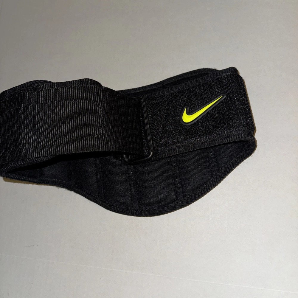 Nike Structured Training Belt 2.0, Size Medium, Black/Volt